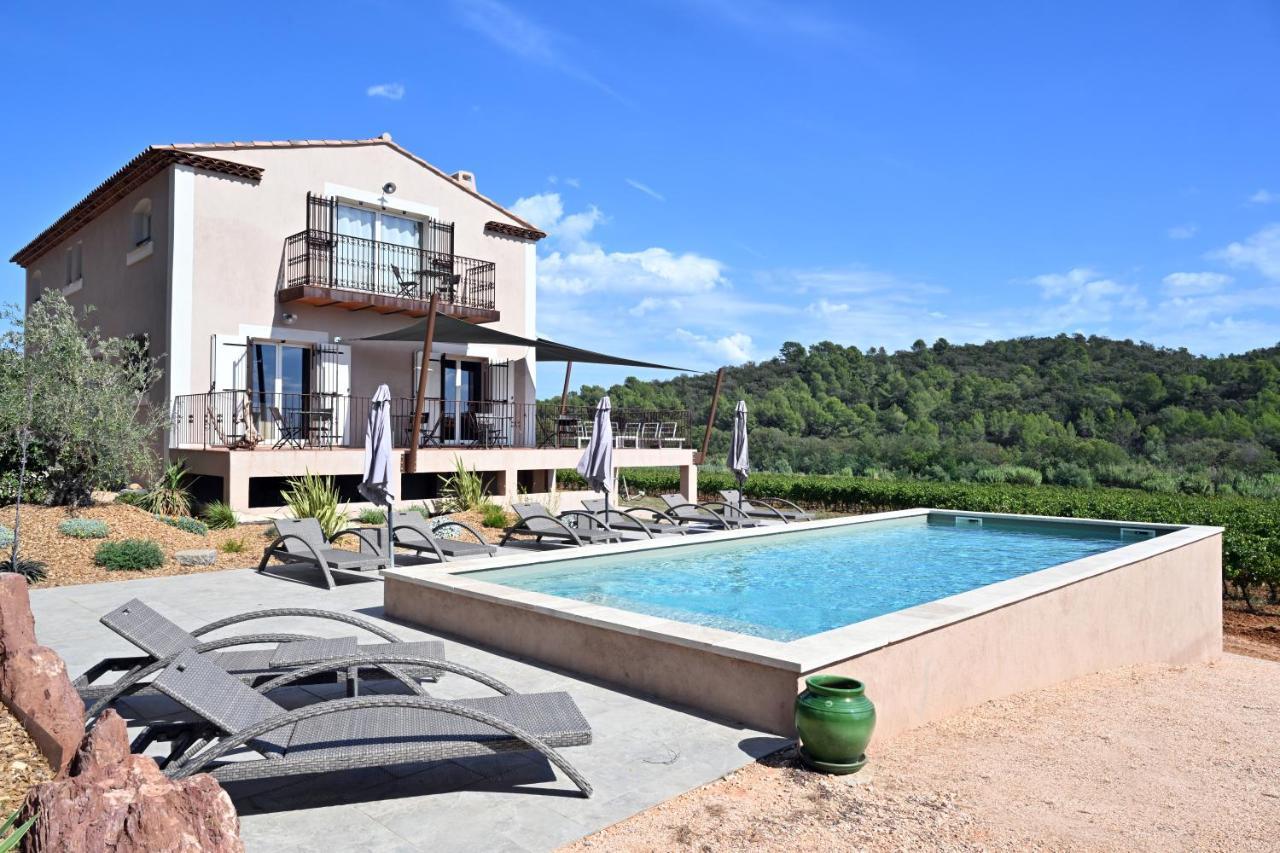 Sous Les Pins Gites Et Chambres D'Hotes 라론드레모레 외부 사진